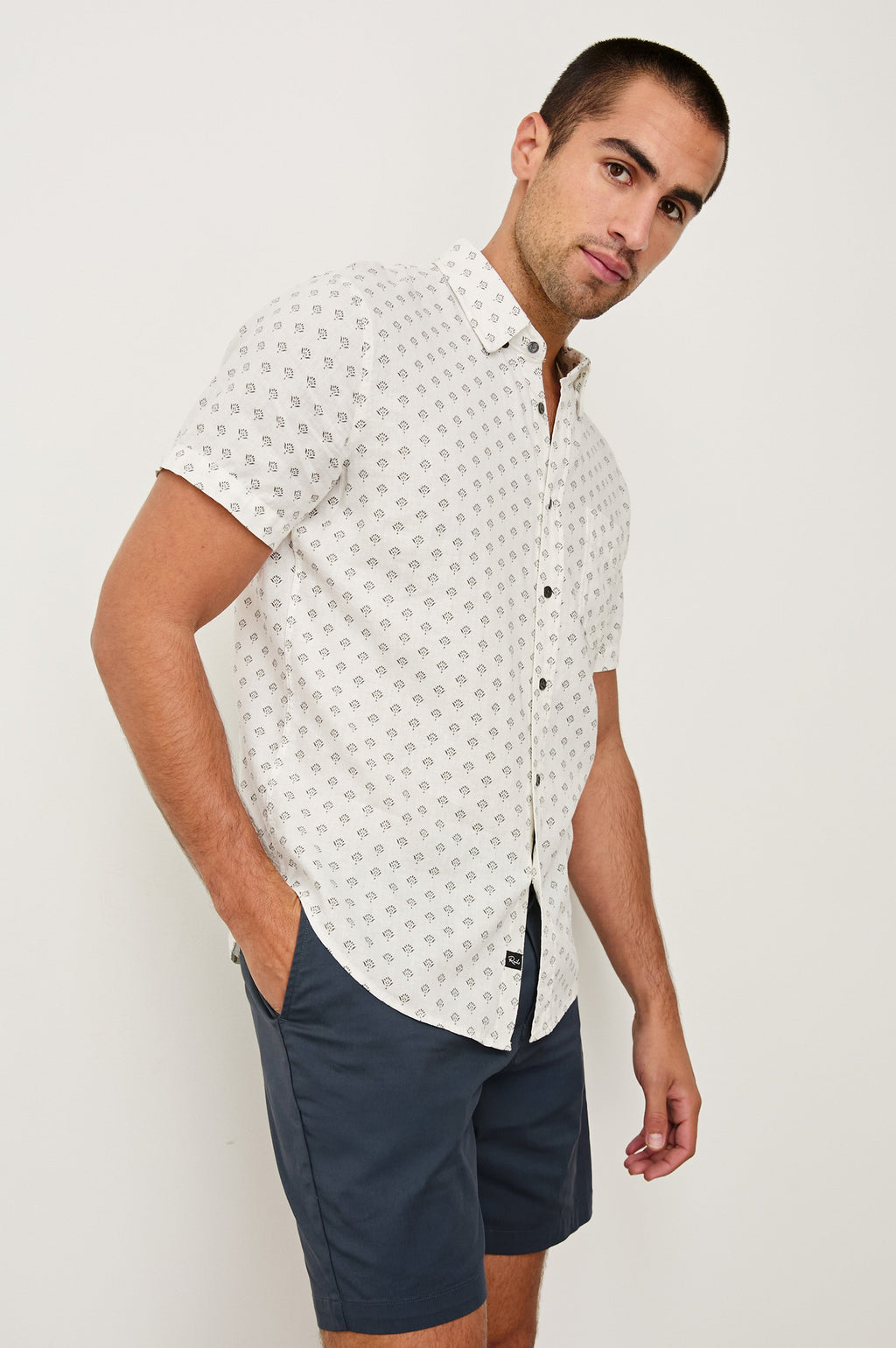 CARSON SHIRT - SMALL BATIK WHITE