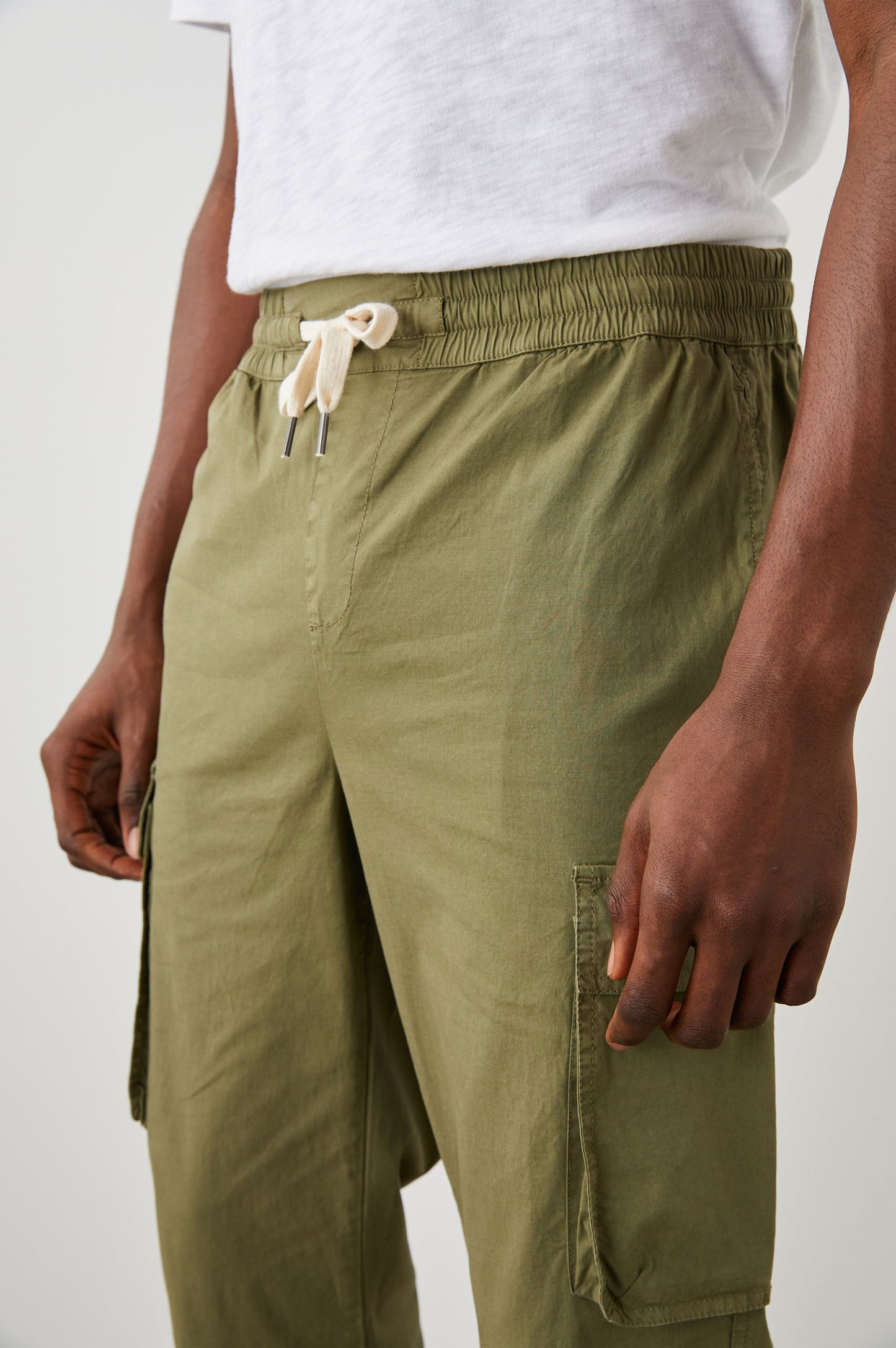 EMMERSON PANT - OLIVE